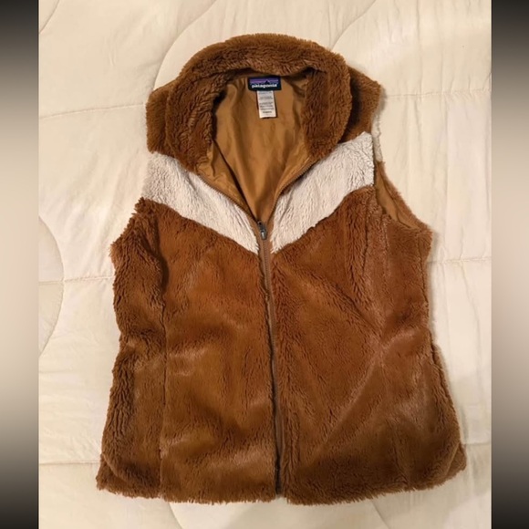 Patagonia Jackets & Blazers - Patagonia Women’s Sherpa Fleece Vest Brown Cream Chevron Size L